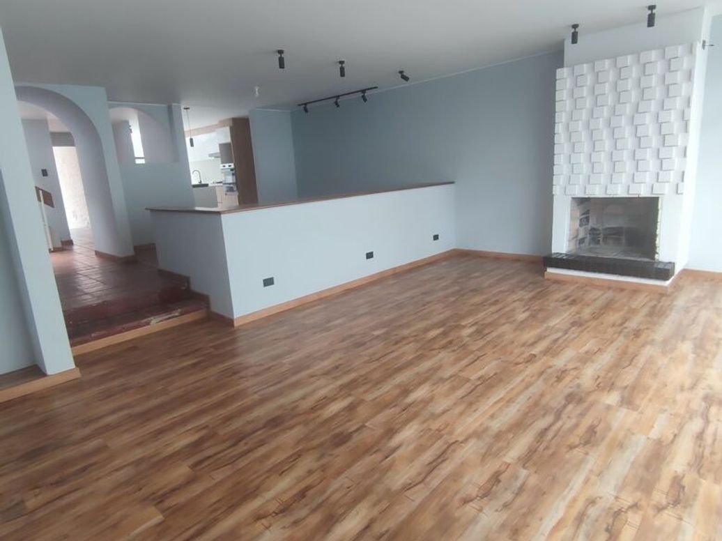 Casa de 4 alcobas en venta en Molinos Norte, Bogotá, 197 m² · foto 4 de 20