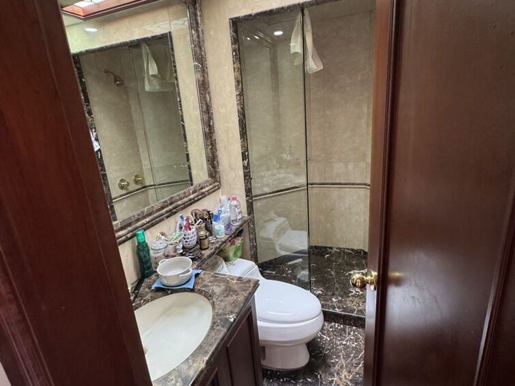 Apartamento de 3 alcobas en venta en Molinos Norte, Bogotá, 226 m² · foto 15 de 20