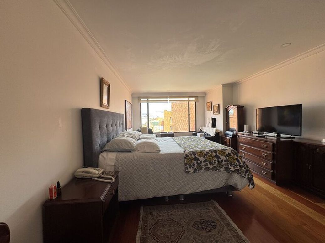 Apartamento de 3 alcobas en venta en Molinos Norte, Bogotá, 226 m² · foto 6 de 20