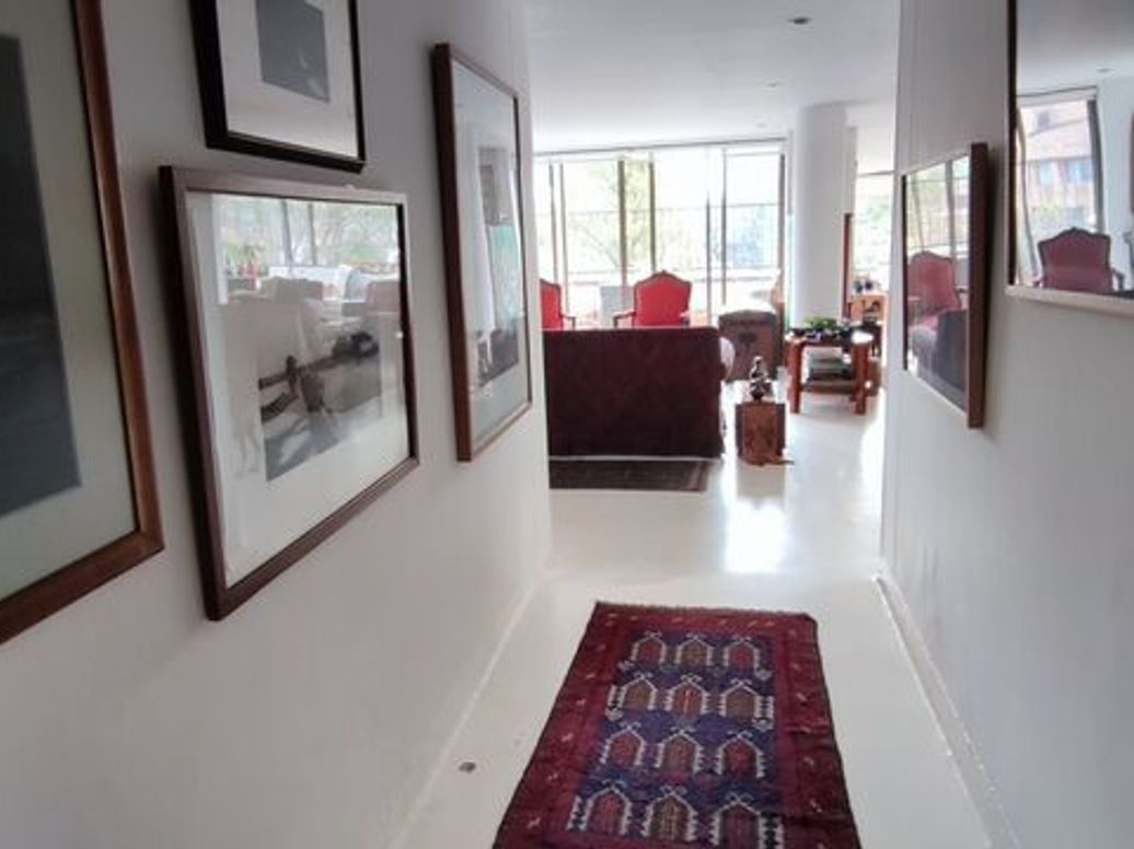 Apartamento de 2 alcobas en venta en Chicó Norte, Bogotá, 150 m² · foto 18 de 19