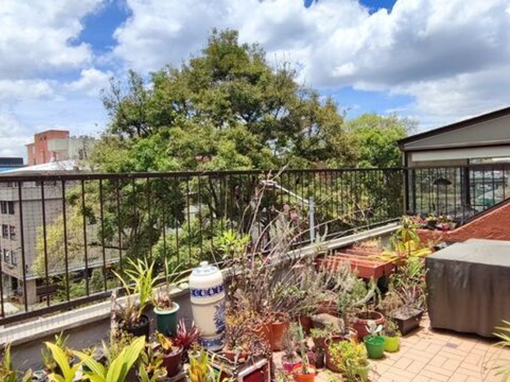 Apartamento de 2 alcobas en venta en Chicó Norte, Bogotá, 150 m² · foto 6 de 19