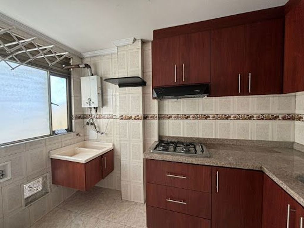 Apartamento de 2 alcobas en venta en La Cabaña Engativá, Bogotá, 45 m² · foto 16 de 20