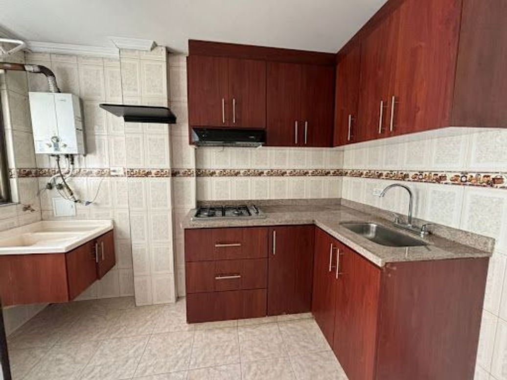 Apartamento de 2 alcobas en venta en La Cabaña Engativá, Bogotá, 45 m² · foto 13 de 20