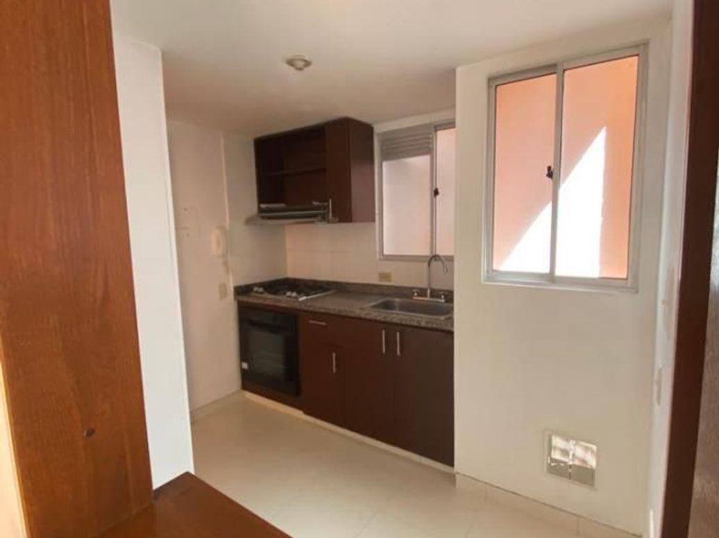 Apartamento de 3 alcobas en venta en Colina Campestre, Bogotá, 82 m² · foto 7 de 20