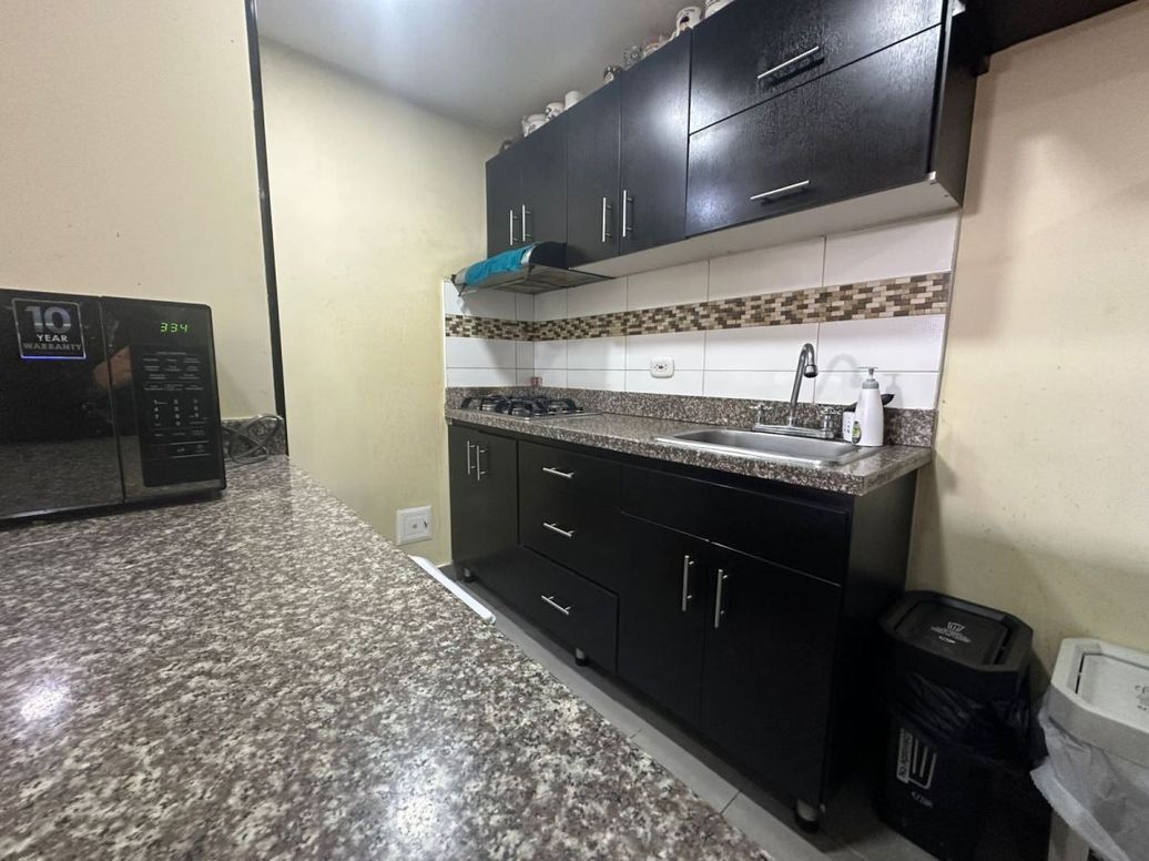 Apartamento de 3 alcobas en venta en La Estrada, Bogotá, 84 m² · foto 3 de 18