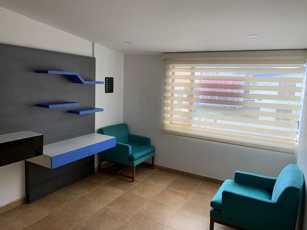 Casa de 4 alcobas en venta en San Nicolás, Bogotá, 490 m² · foto 8 de 20