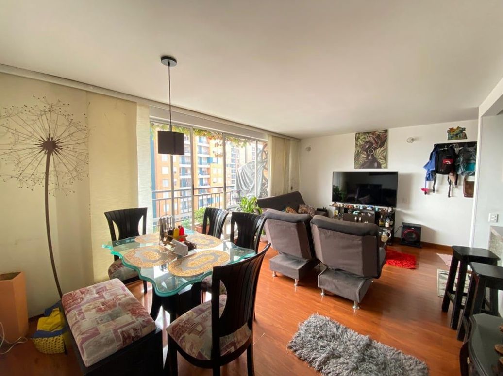 Apartamento de 3 alcobas en venta en El Dorado, Bogotá, 77 m² · foto 2 de 20