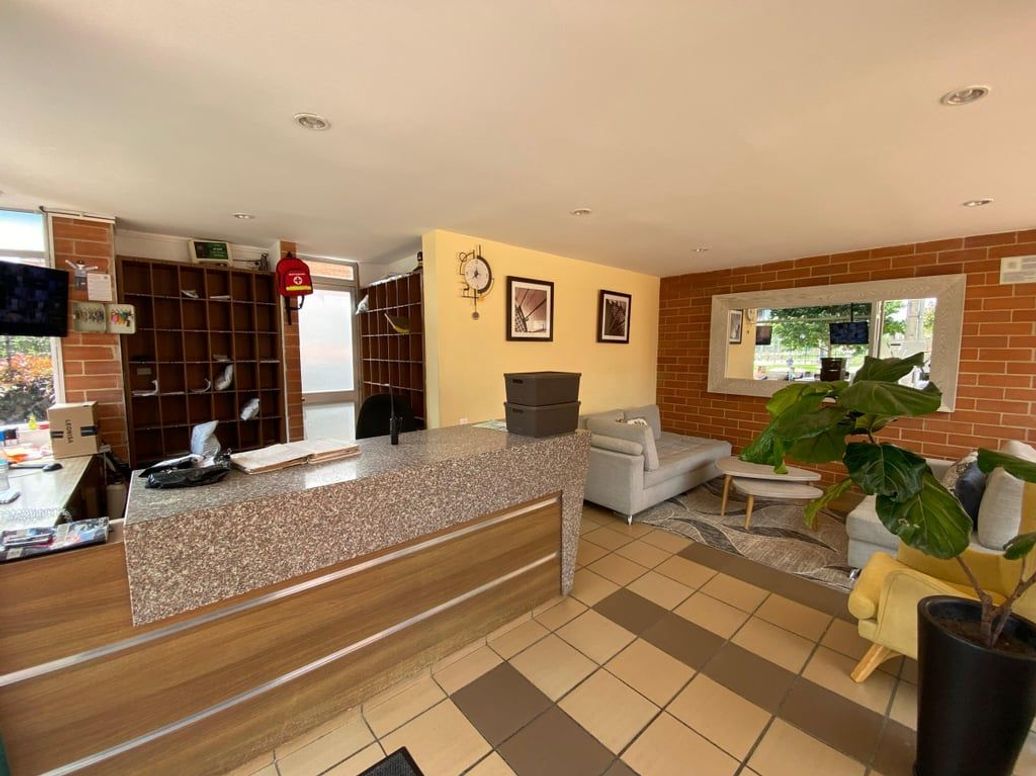 Apartamento de 3 alcobas en venta en El Dorado, Bogotá, 77 m² · foto 14 de 20