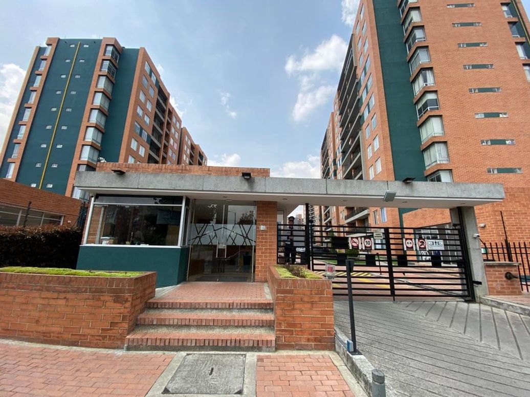 Apartamento de 3 alcobas en venta en El Dorado, Bogotá, 77 m² · foto 20 de 20