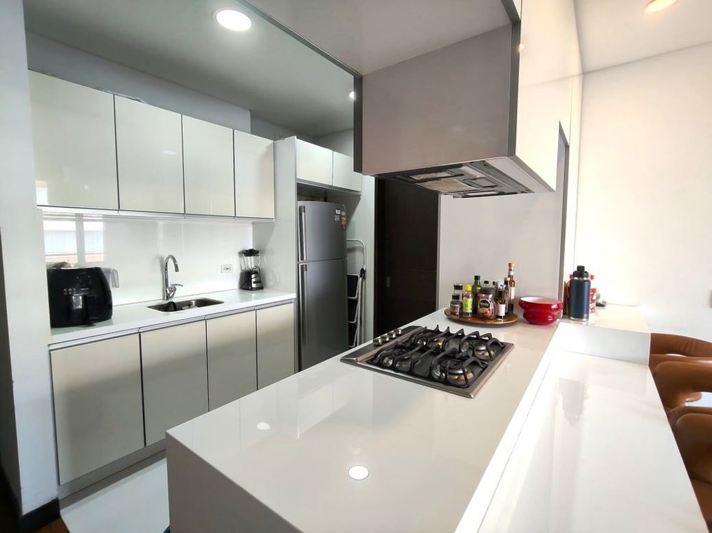 Apartamento de 2 alcobas en venta en Chico Norte Et. Iii, Bogotá, 90 m² · foto 11 de 18