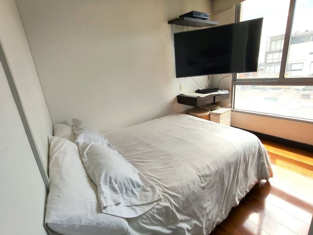 Apartamento de 2 alcobas en venta en Chico Norte Et. Iii, Bogotá, 90 m² · foto 9 de 18