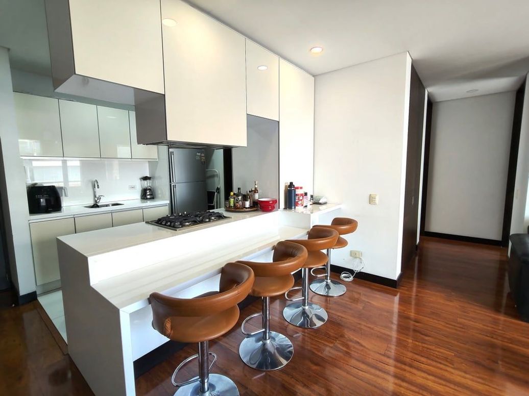 Apartamento de 2 alcobas en venta en Chico Norte Et. Iii, Bogotá, 90 m² · foto 12 de 18