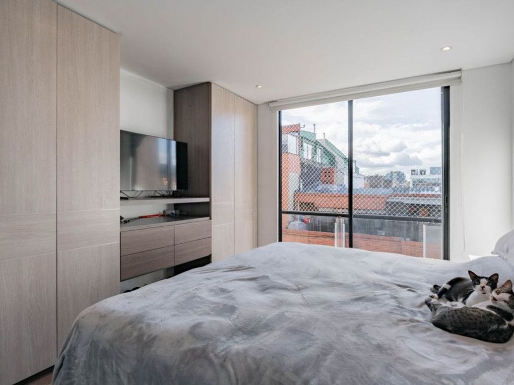 Apartamento de 1 alcoba en venta en Santa Barbara Occidental, Bogotá, 62 m² · foto 12 de 18