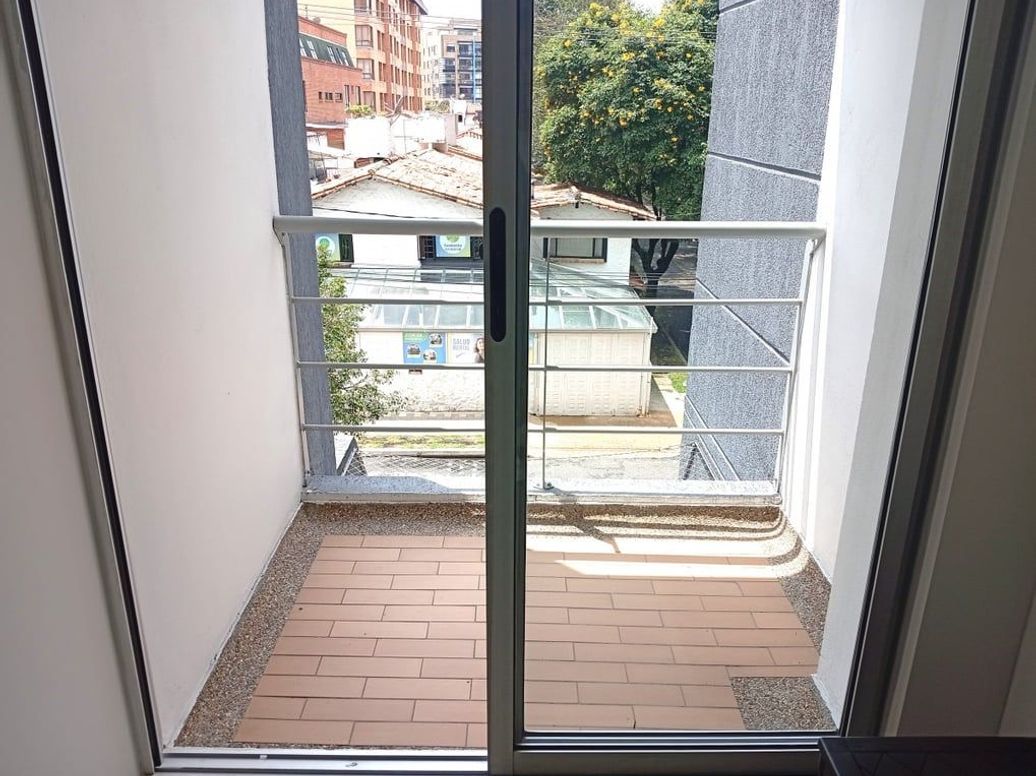 Apartamento de 2 alcobas en venta en Acacias Usaquen, Bogotá, 71 m² · foto 9 de 19