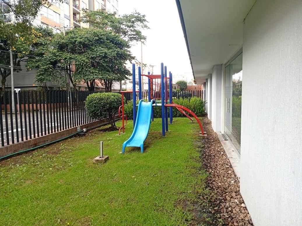 Apartamento de 2 alcobas en venta en Acacias Usaquen, Bogotá, 71 m² · foto 18 de 19