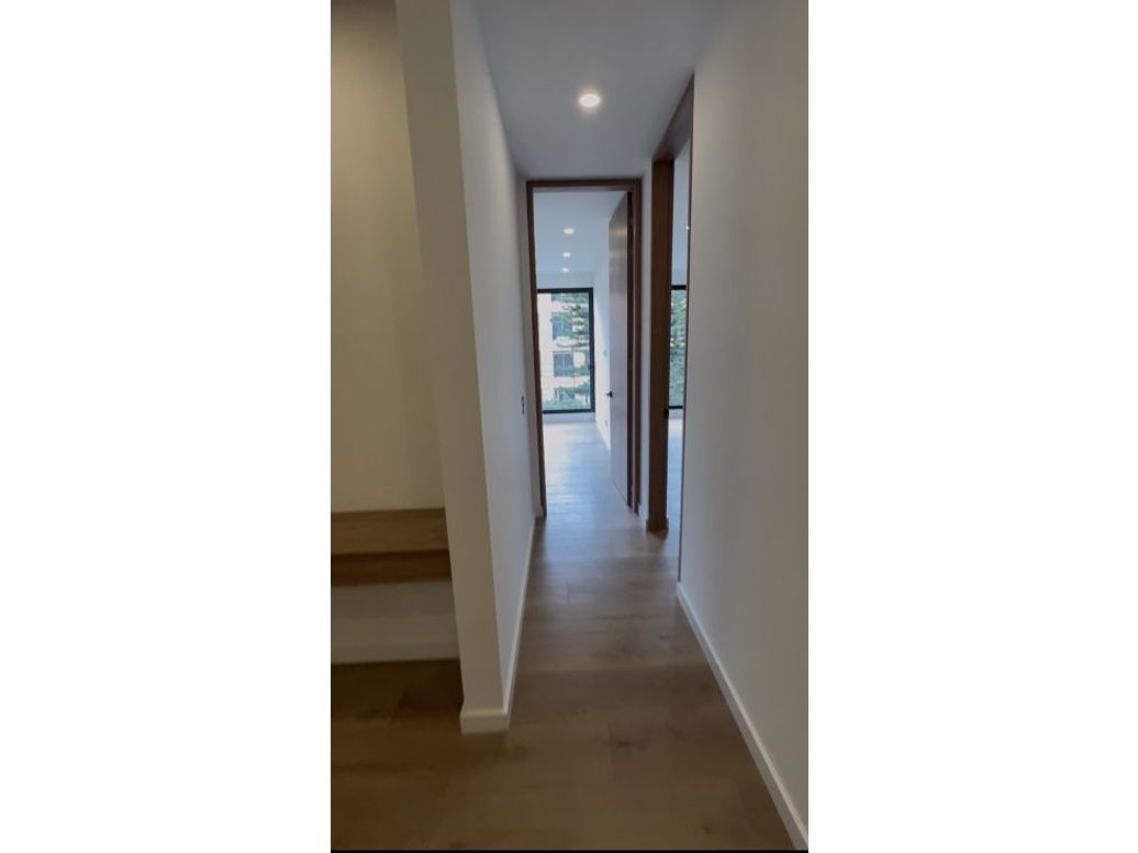 Apartamento de 3 alcobas en venta en Chicó Navarra, Bogotá, 147 m² · foto 8 de 20