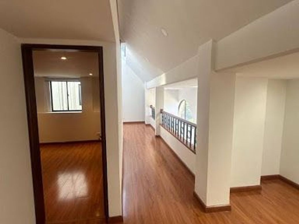 Apartamento de 2 alcobas en venta en Los Cedros Oriental, Bogotá, 125 m² · foto 15 de 20
