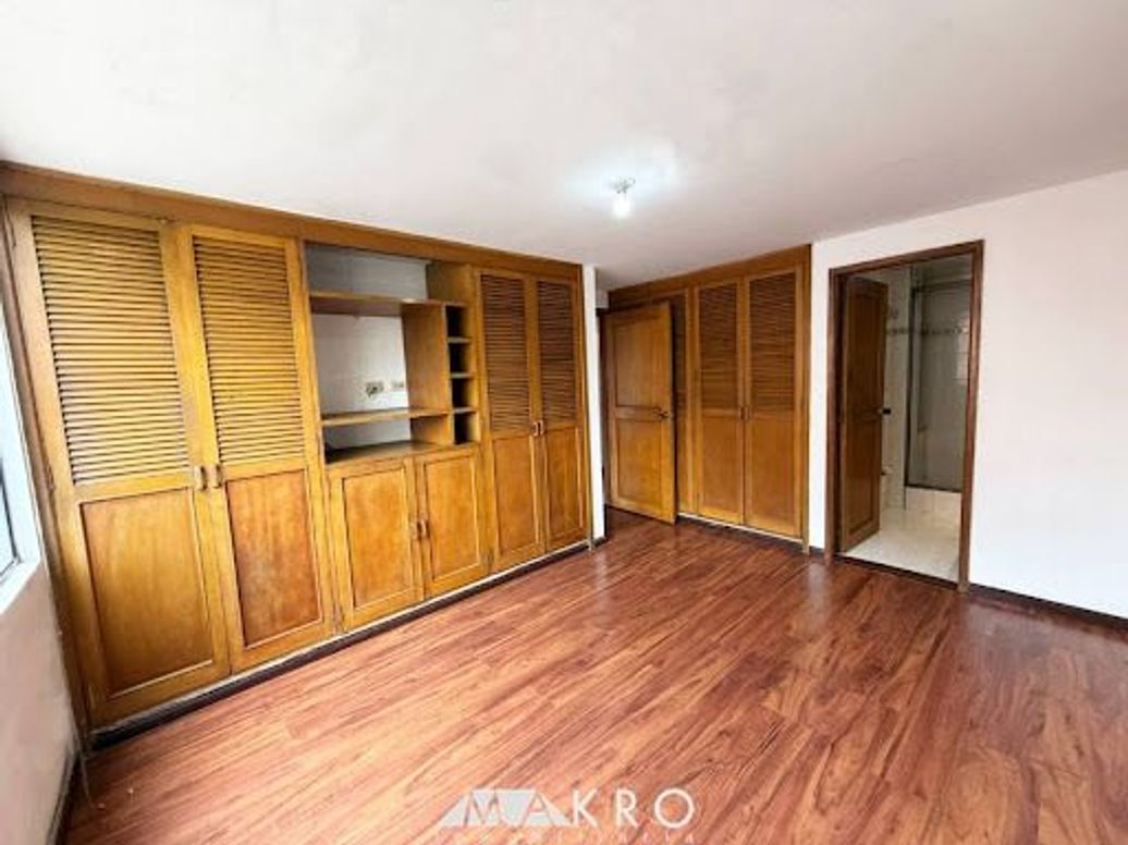 Apartamento de 2 alcobas en venta en El Batán, Bogotá, 70 m² · foto 7 de 20