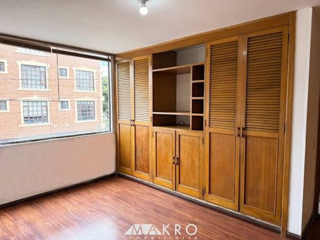 Apartamento de 2 alcobas en venta en El Batán, Bogotá, 70 m² · foto 8 de 20