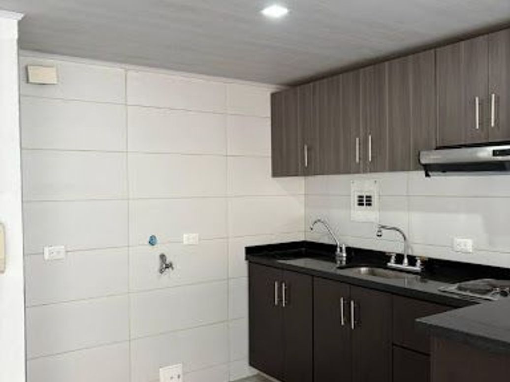 Apartamento de 1 alcoba en venta en Chapinero Alto, Bogotá, 58 m² · foto 7 de 20