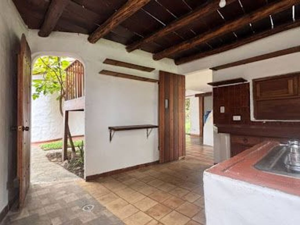 Casa de 5 alcobas en arriendo en Portal De Las Mercedes, Bogotá, 245 m² · foto 11 de 20