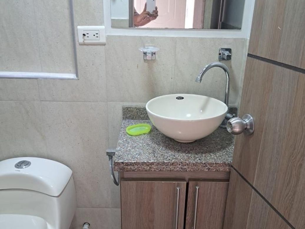Casa de 6 alcobas en venta en Ospina Perez Sur, Bogotá, 320 m² · foto 4 de 15