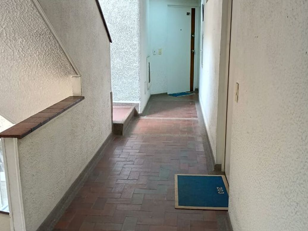 Apartaestudio en venta en La Esperanza, Bogotá, 37 m² · foto 11 de 12