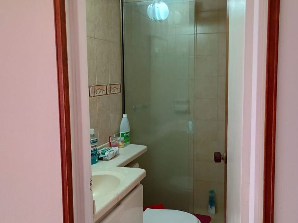 Apartaestudio en venta en La Esperanza, Bogotá, 37 m² · foto 8 de 12
