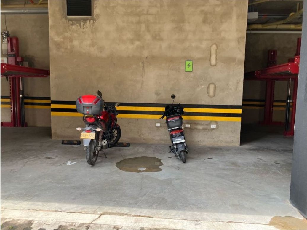 Apartaestudio en venta en La Castellana, Bogotá, 16 m² · foto 17 de 18