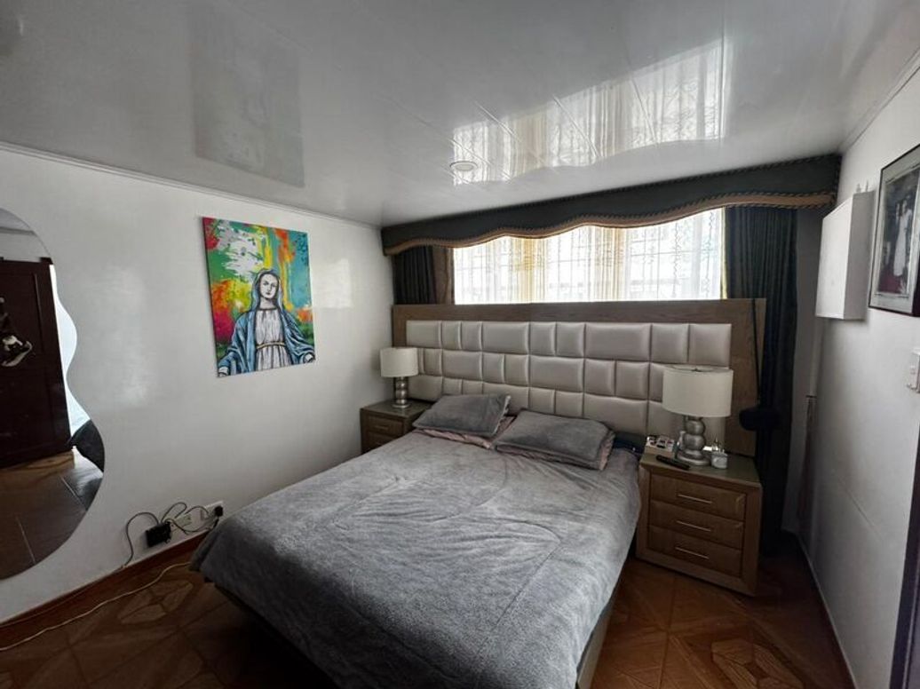 Casa de 2 alcobas en venta en Prado Veraniego, Bogotá, 128 m² · foto 2 de 7