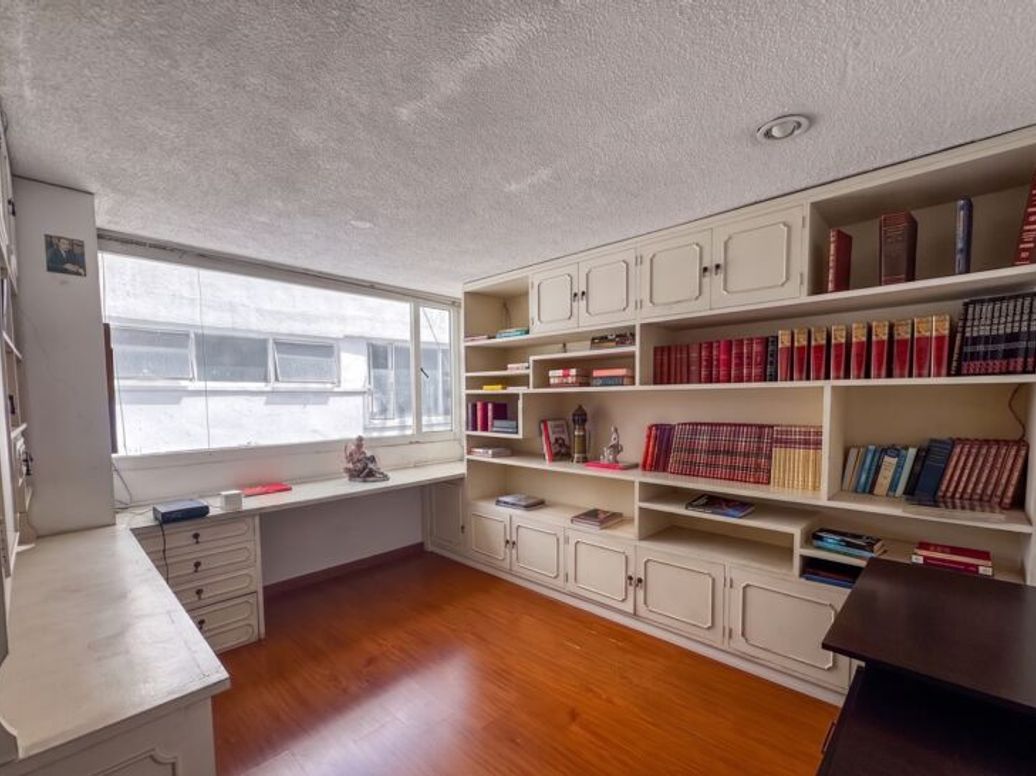 Apartamento de 5 alcobas en venta en Chico Norte Et. Ii, Bogotá, 322 m² · foto 14 de 16
