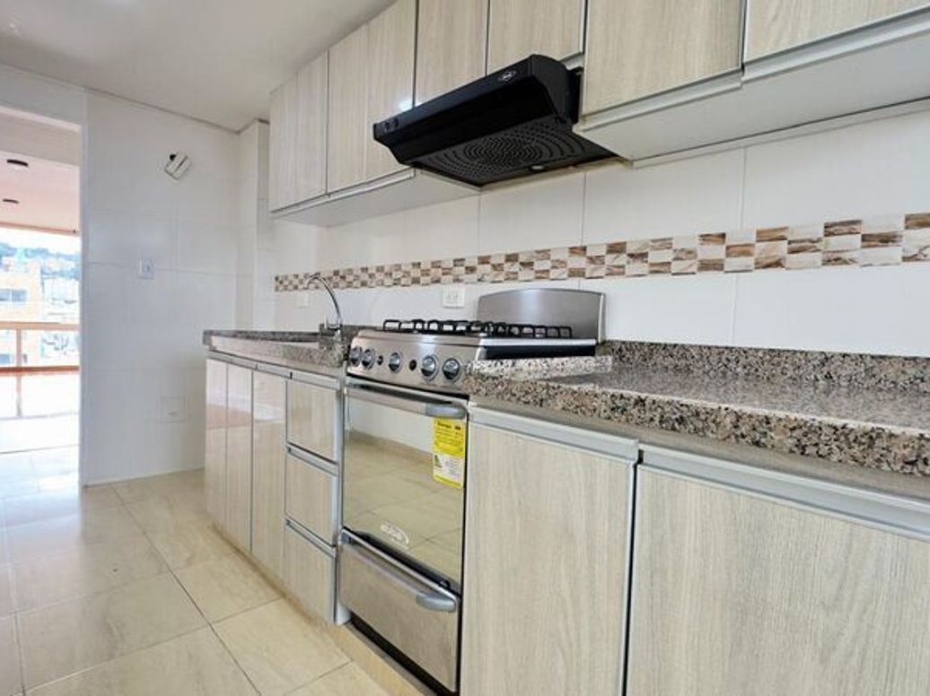 Apartamento de 3 alcobas en venta en Prado Veraniego Norte, Bogotá, 89 m² · foto 11 de 11