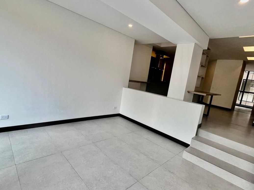 Apartamento de 3 alcobas en venta en Chico, Bogotá, 118 m² · foto 10 de 20