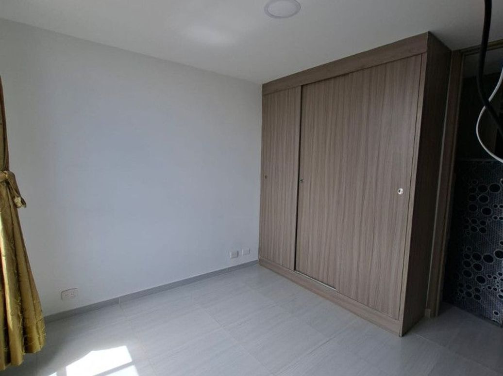 Apartaestudio en venta en Ricaurte, Bogotá, 30 m² · foto 4 de 5