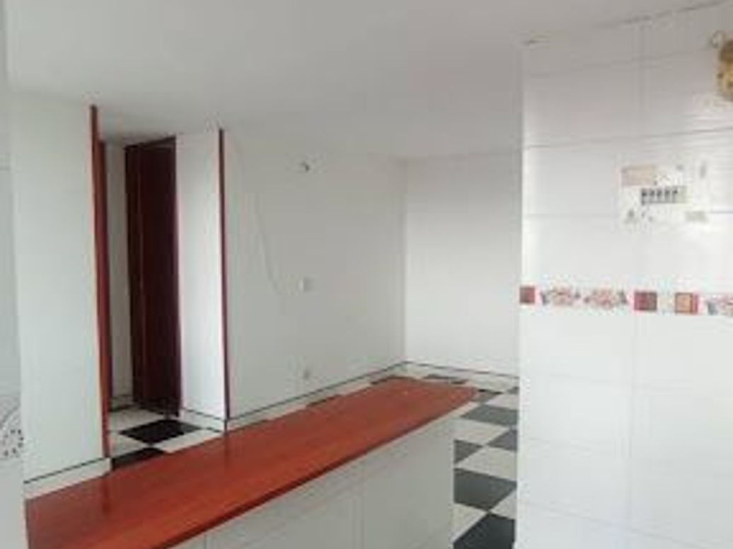Apartamento de 2 alcobas en venta en El Porvenir, Bogotá, 45 m² · foto 5 de 9