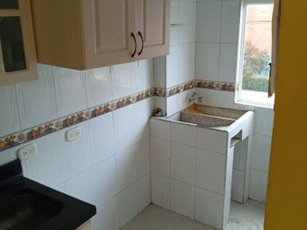 Apartamento de 3 alcobas en venta en Tierra Buena, Bogotá, 42 m² · foto 6 de 20