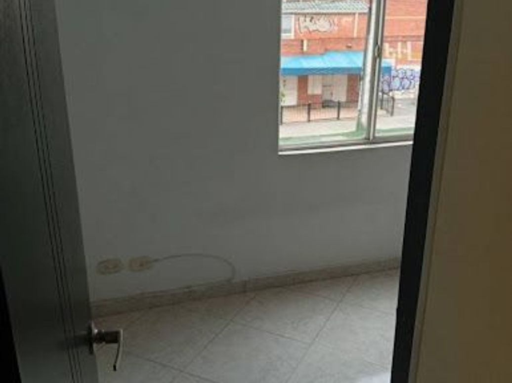 Apartamento de 3 alcobas en venta en Tierra Buena, Bogotá, 42 m² · foto 16 de 20