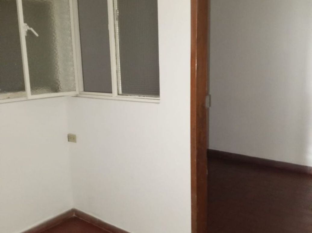 Casa de 6 alcobas en venta en Las Orquideas, Bogotá, 135 m² · foto 2 de 20