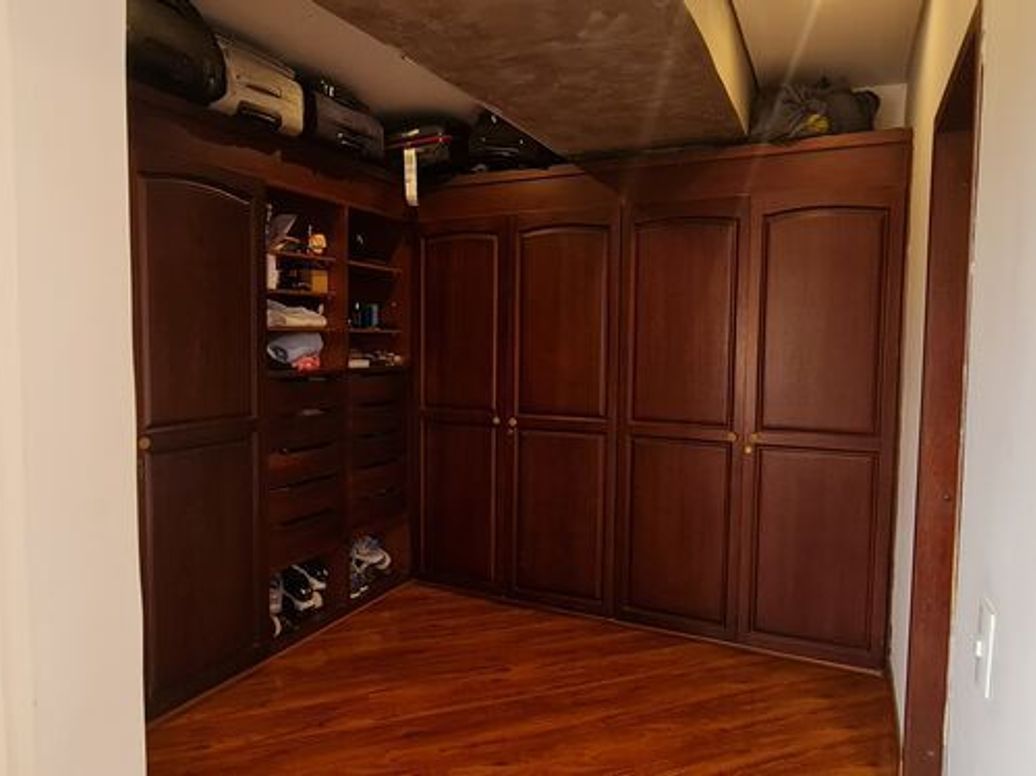 Apartamento de 4 alcobas en venta en Molinos Norte, Bogotá, 234 m² · foto 16 de 19