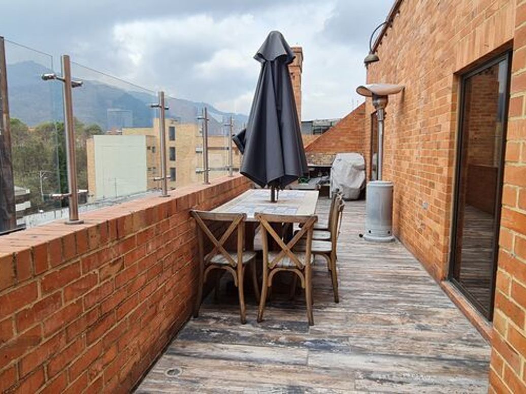 Apartamento de 4 alcobas en venta en Molinos Norte, Bogotá, 234 m² · foto 18 de 19