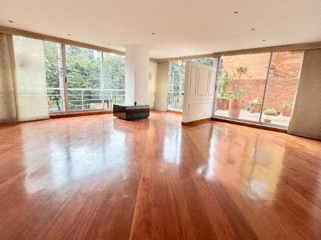 Apartamento de 3 alcobas en venta en Molinos Norte, Bogotá, 138 m² · foto 8 de 20