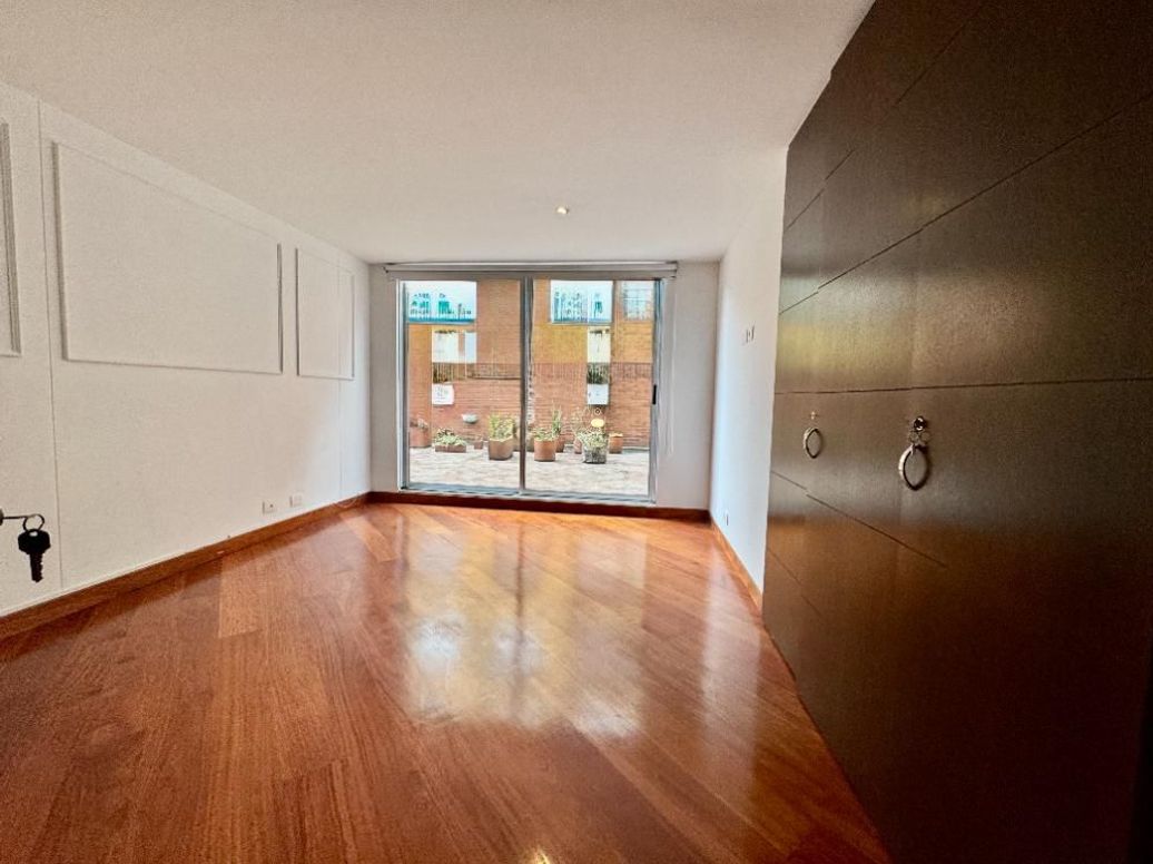 Apartamento de 3 alcobas en venta en Molinos Norte, Bogotá, 138 m² · foto 16 de 20