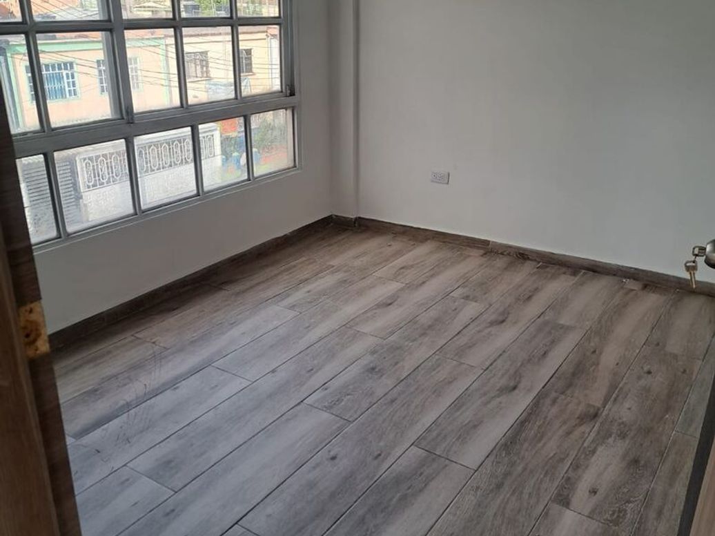 Casa de 6 alcobas en venta en Ospina Perez Sur, Bogotá, 87 m² · foto 11 de 15