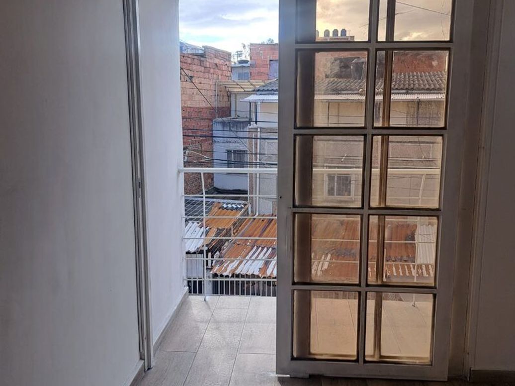 Casa de 6 alcobas en venta en Ospina Perez Sur, Bogotá, 87 m² · foto 8 de 15