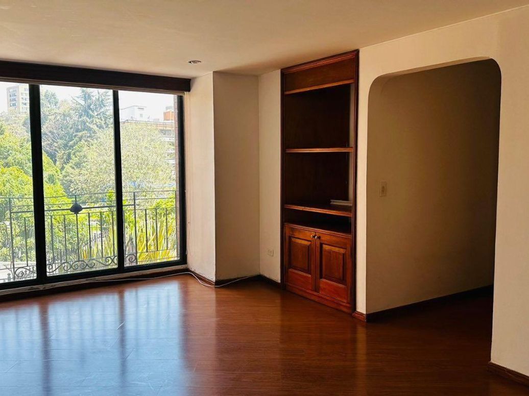Apartamento de 3 alcobas en venta en Chico Norte Et. Iii, Bogotá, 130 m² · foto 3 de 20