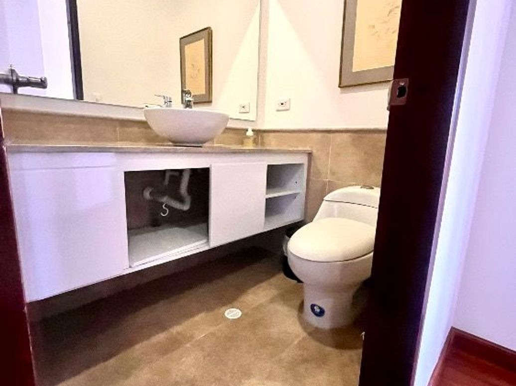 Apartamento de 3 alcobas en venta en San Patricio, Bogotá, 126 m² · foto 3 de 20