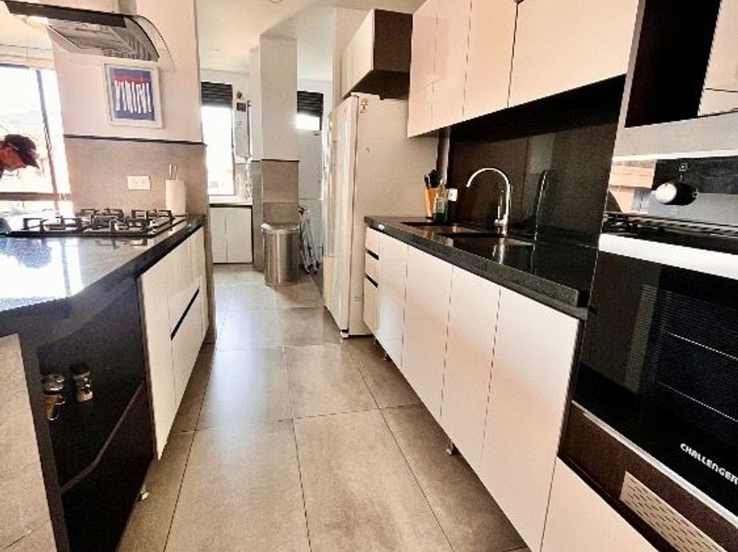 Apartamento de 3 alcobas en venta en San Patricio, Bogotá, 126 m² · foto 17 de 20