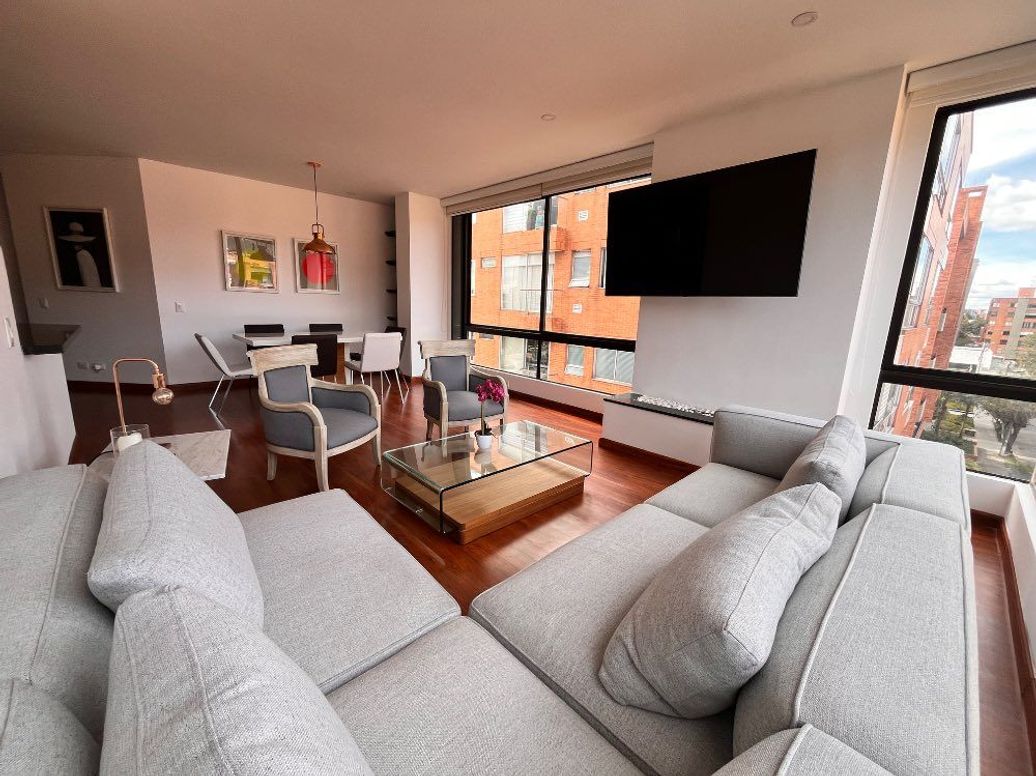 Apartamento de 3 alcobas en venta en San Patricio, Bogotá, 126 m² · foto 12 de 20