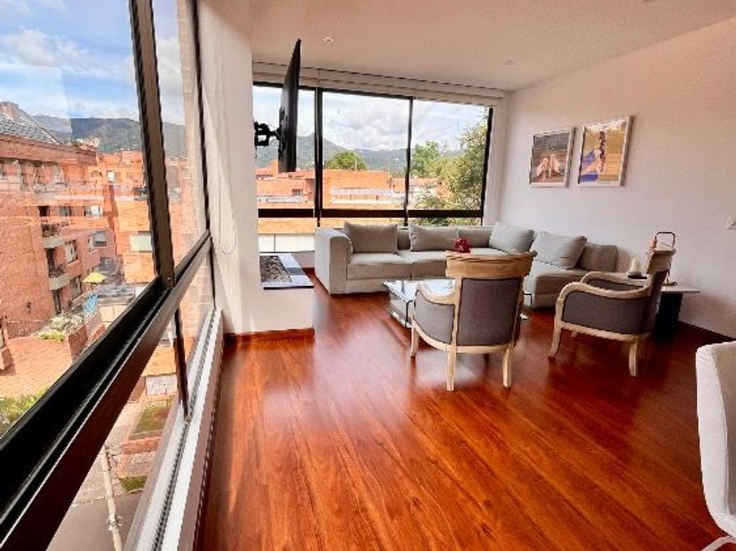 Apartamento de 3 alcobas en venta en San Patricio, Bogotá, 126 m² · foto 10 de 20