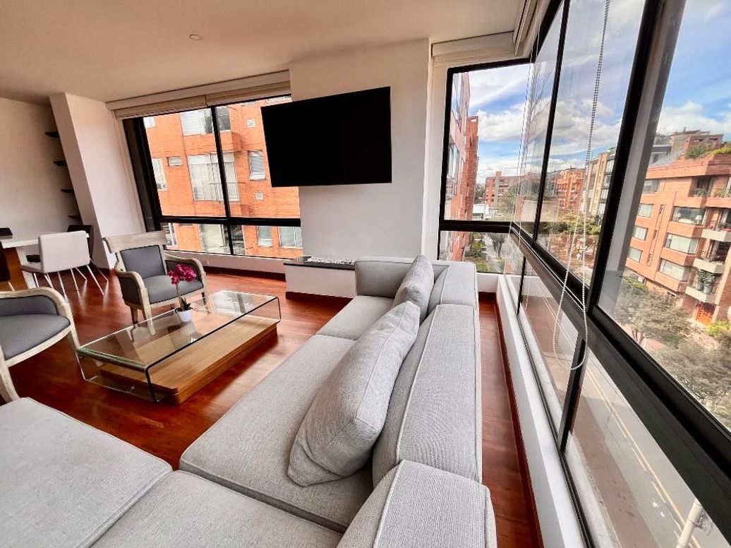 Apartamento de 3 alcobas en venta en San Patricio, Bogotá, 126 m² · foto 15 de 20